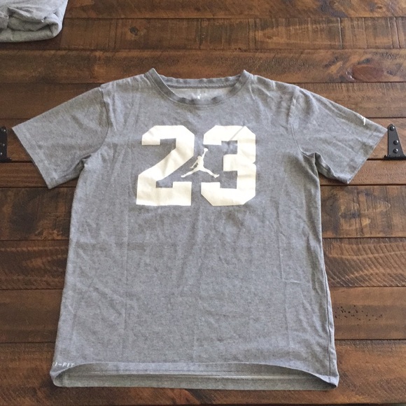 Jordan T-shirts - Picture 2 of 10